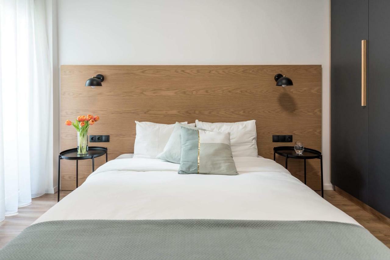 Central C&P Minimal Apartment Салоники Экстерьер фото
